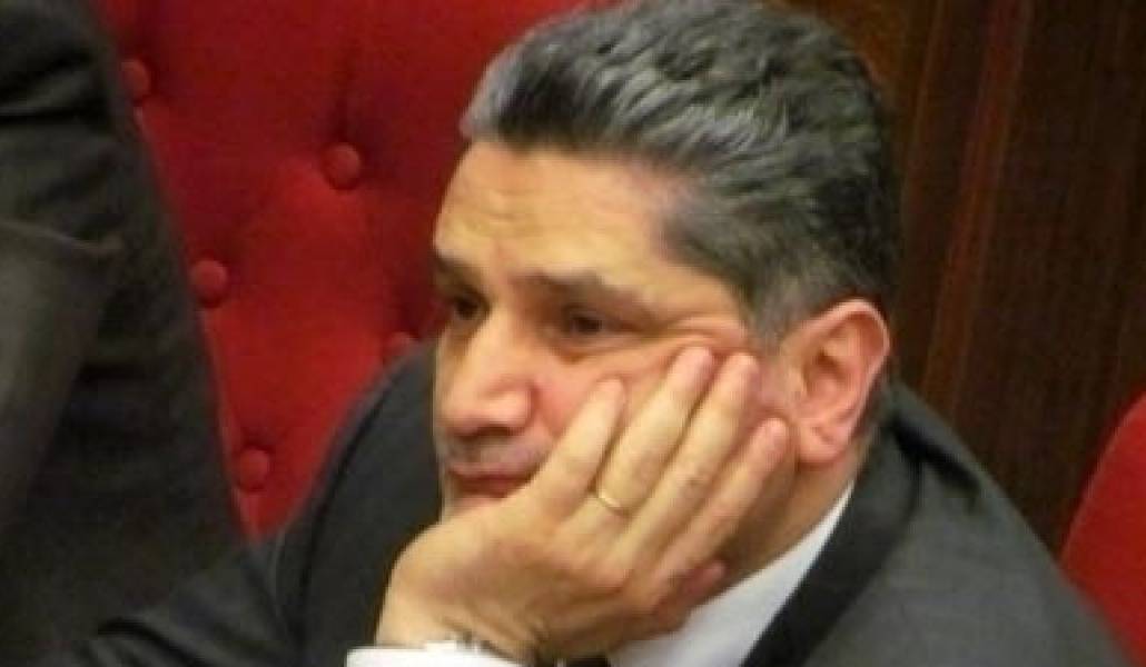 998514c93dbfa522c01e04e4b3605278