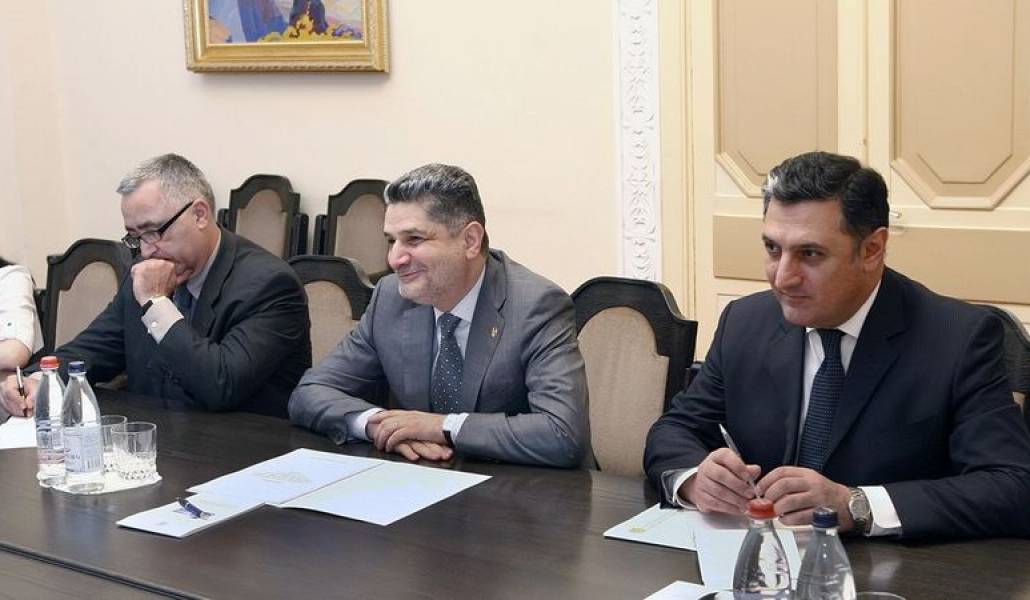 910900650255d0aa76c5e8b4c464d4c1