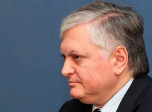 Налбандян посетит НКР