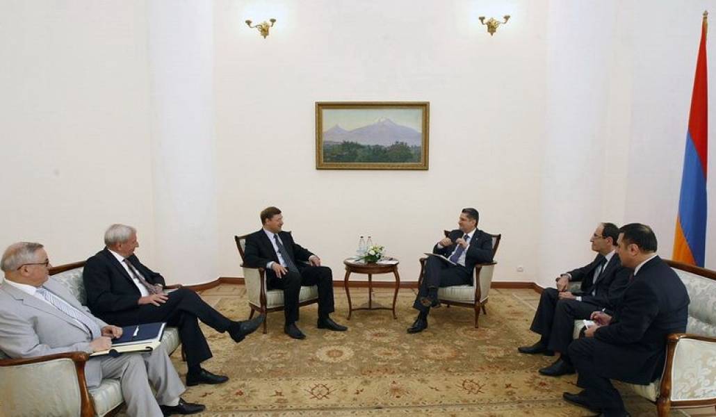 6849feedd519f61710f132bd68c92889