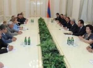 Серж Саргсян принял Валентину Матвиенко