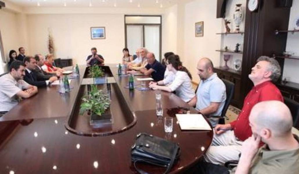 8a84b9bc1fbdd9c1148b2a2771ff6bd7