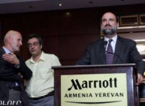 И Сардар озабочен