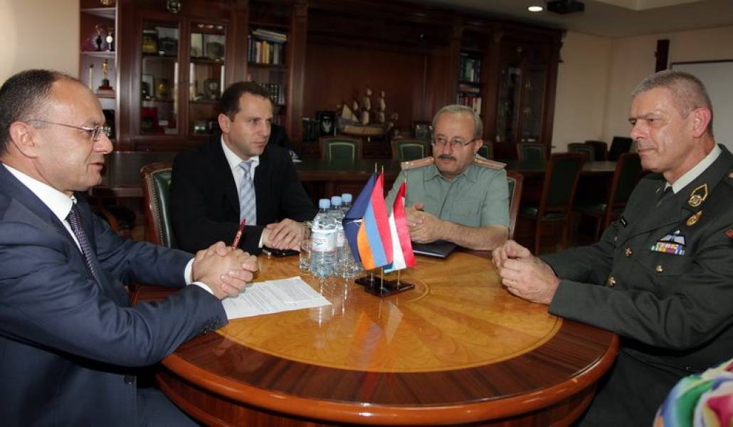 b85a729ffa232a7de9874e243e5e7cc2