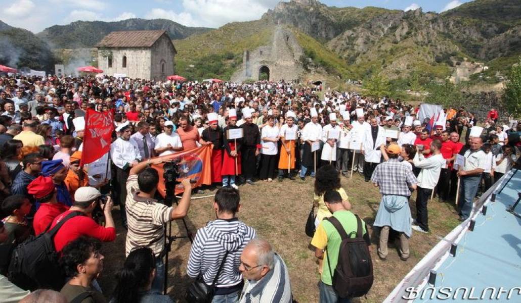 801d51d14d785373a419fb64d140b866