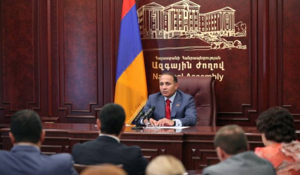 af411f1aac99b8d680580e06880d8466