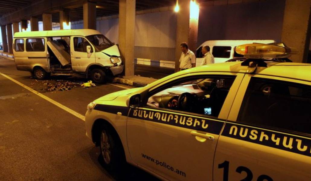 6a40ecdfbdf7caefd0addfdddad4cf5e