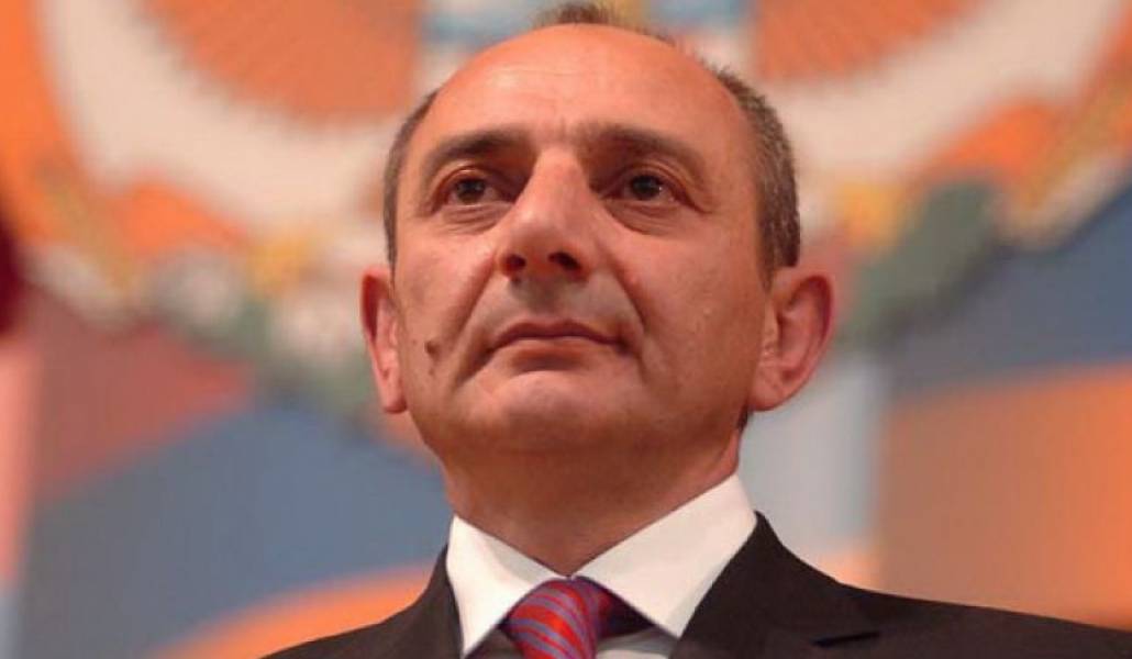 17b77217977701ee44c3da7ab2d86e94