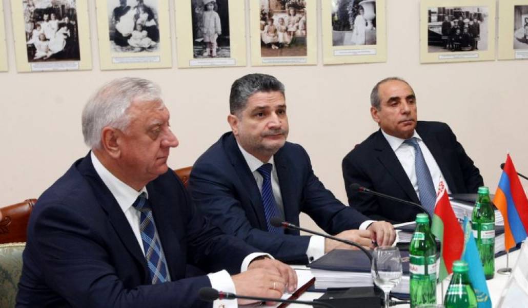 fda3f42ce5cd2db1f9693f22ab420b74