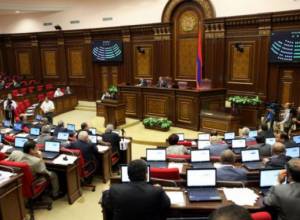 Проголосовавшие "против" помогли прокурору