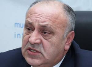 Что делал бывший министр в прокуратуре?