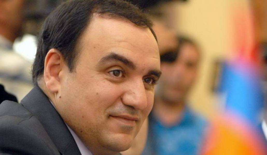 ef15e01950aa6a07ee0c923a8f5d5303