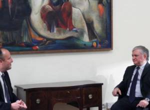 Обсуждение с заместителем госсекретаря США