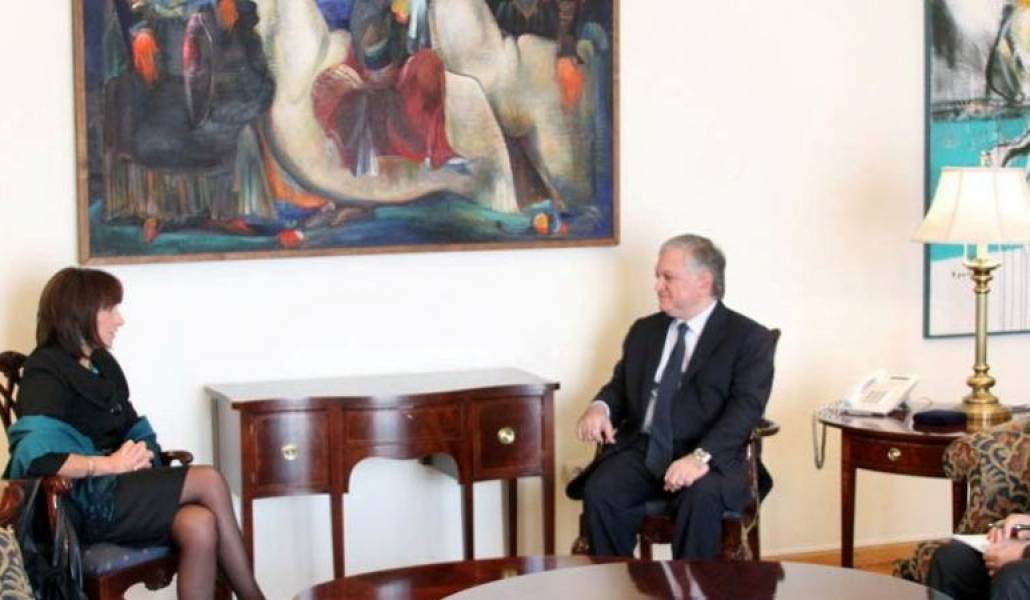 833ac2986f452611a7d11d2f24fee0b3