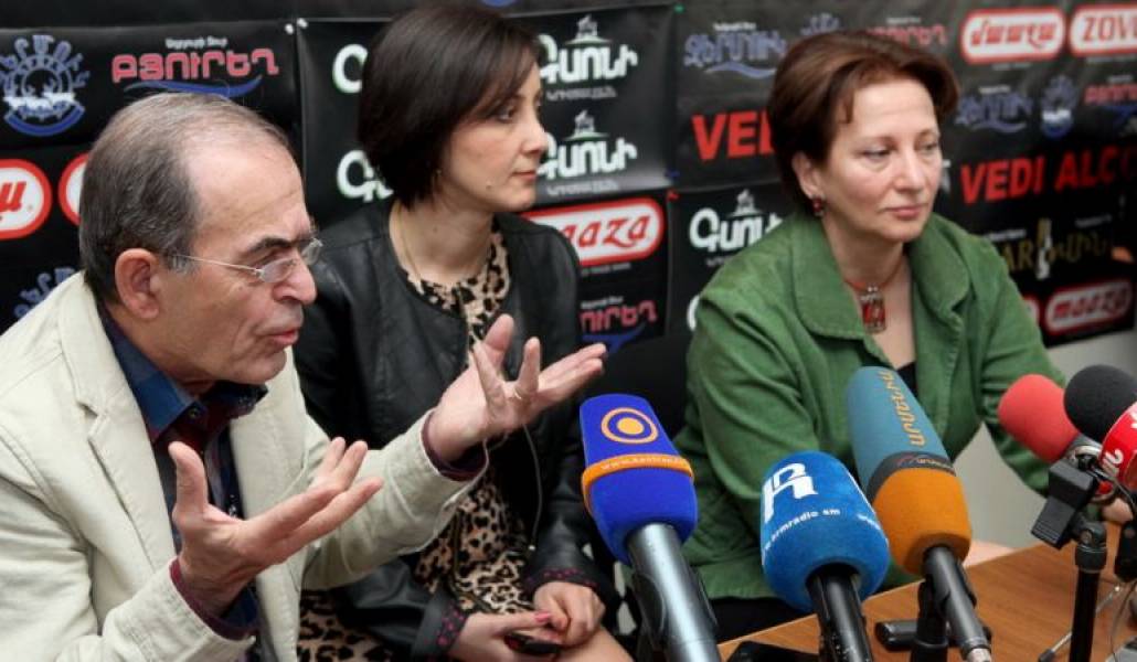 3f512387bc4bc5046141e1931ceb3172