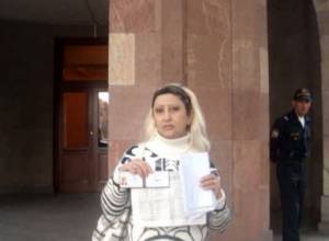 Готова поджечь себя