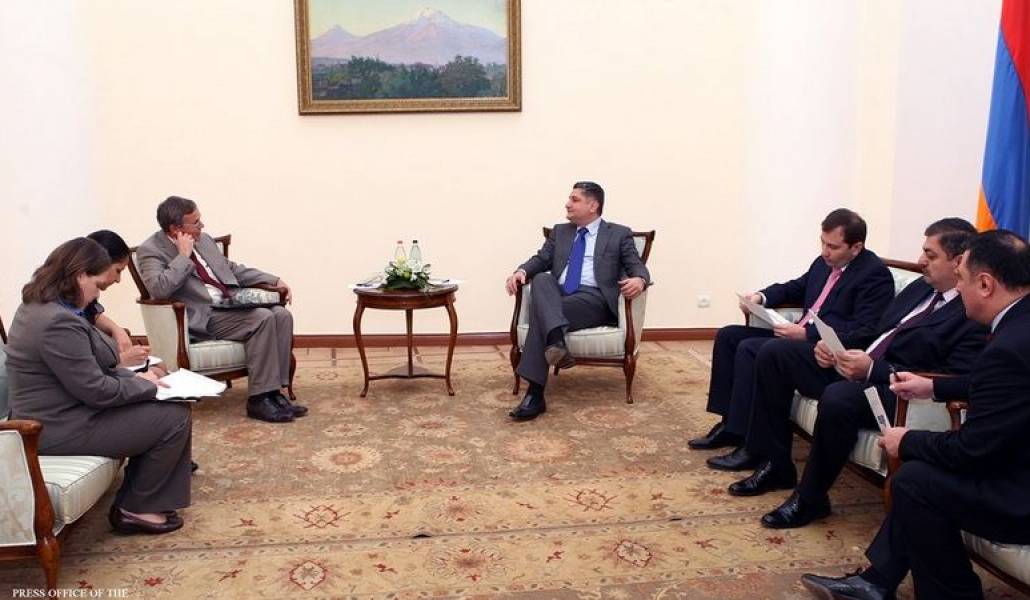 329a8c6d1b1aa1c17bd23ebd3cff570a