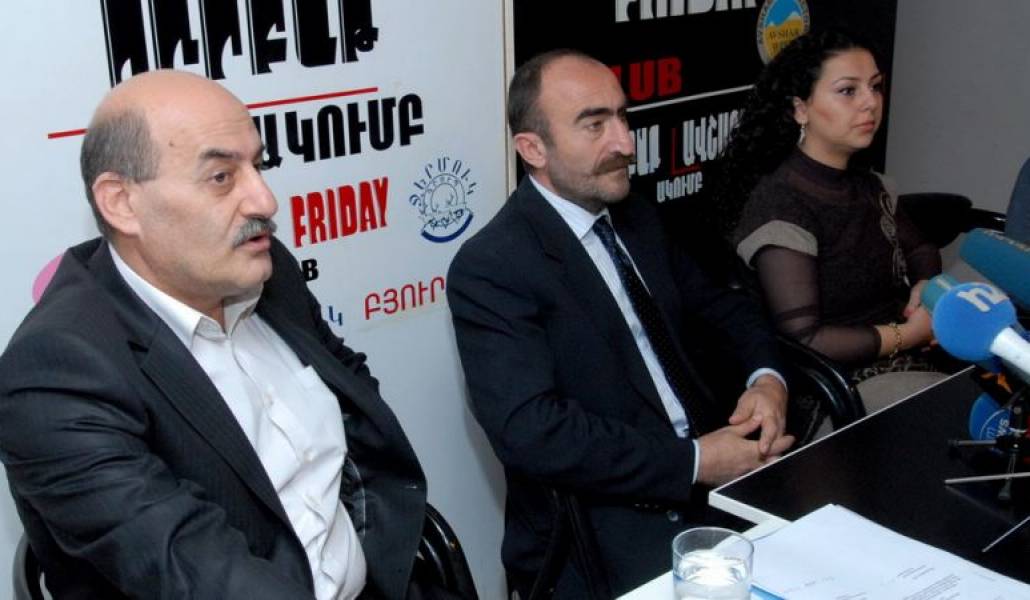 847c80b8cb257e92e7c98e40deb92b76