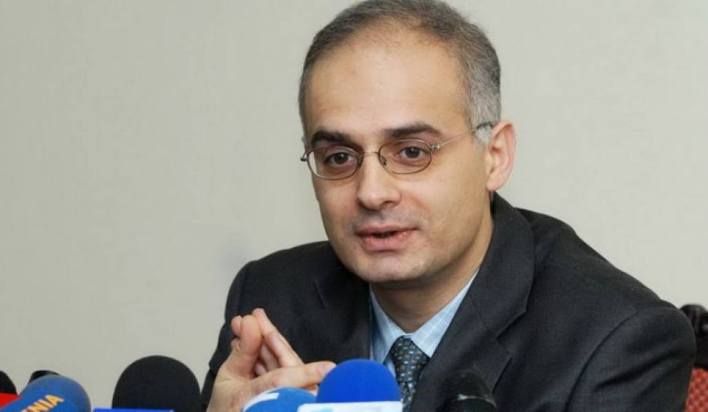 4f699bbf4668aec18601a50313d65e8b