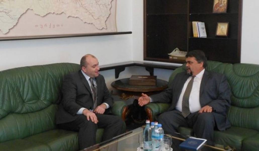 9f7cfdc62d8ae8cf833d457f2f19d3e1