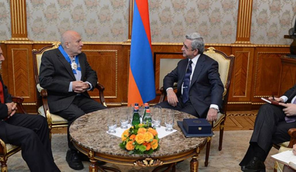 989a44323076c3c0ad444157cc7acce3