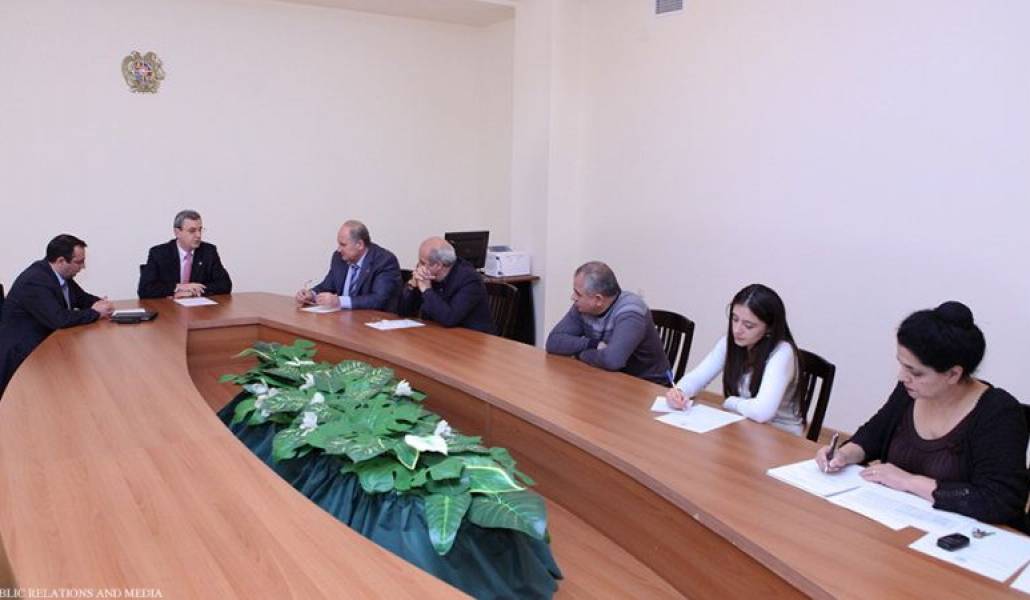 21508fab56378ff183da3ef48003555c