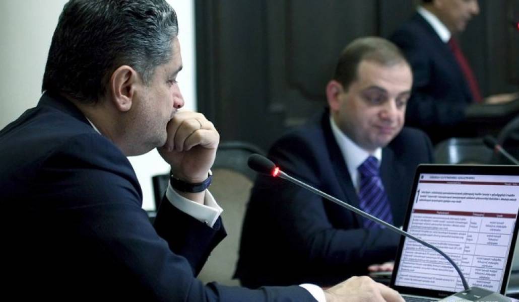 b561add52d9d8a5619323e9aed007dc5