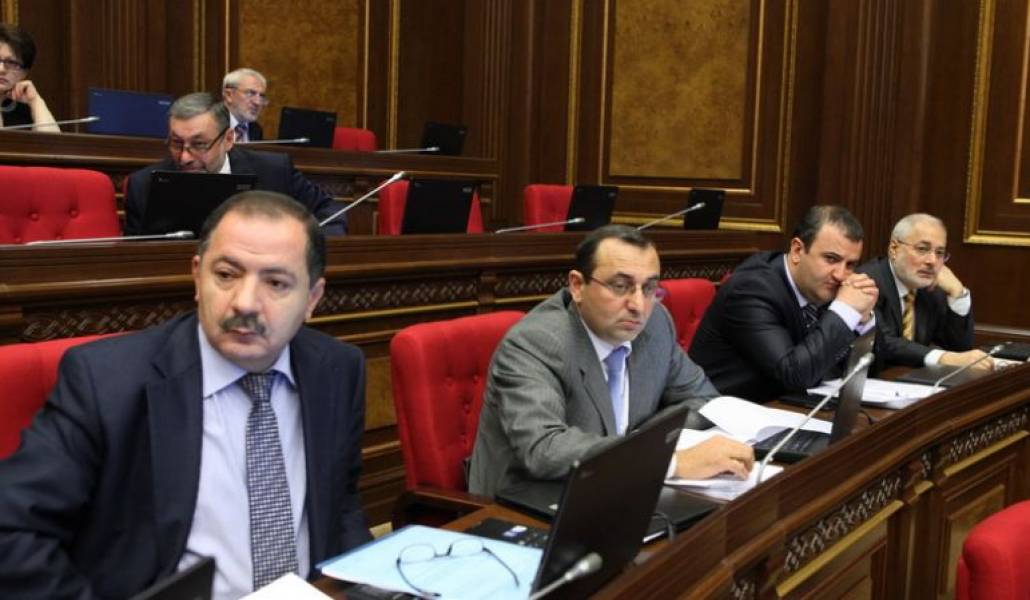 e4732f6af04b0d63b7c35201049eb21f