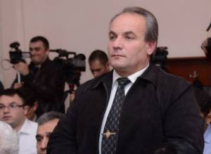 Кандидаты отказались от борьбы