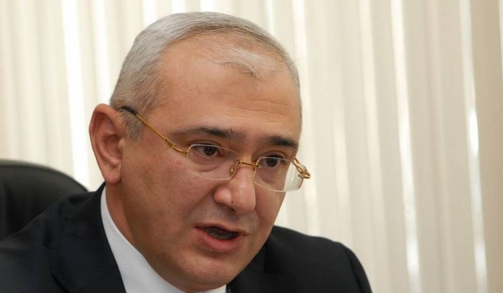 76676cc48dd175f677ad3a809140db70