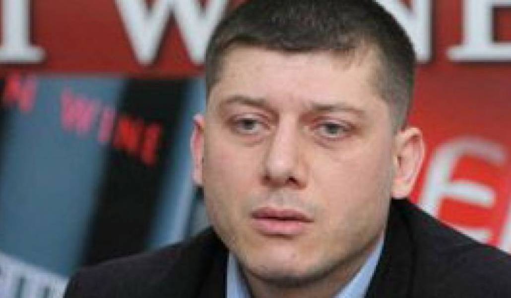 76380a958b45d840a1cdc38b1e62231d