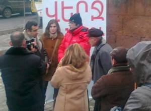 Кандидат встретился с другим кандидатом