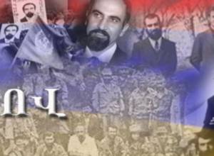 Фотография: с шестью Паруйрами Айрикянами