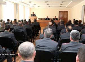 С докладами выступил начальник полиции