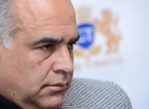 Полиция будет охранять дом Раффи Ованнисяна