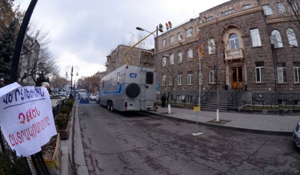 4ef88f2b1272e85afe7b343cef9757f5