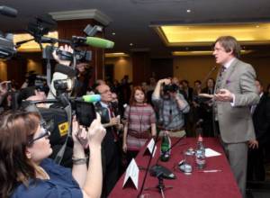 Наблюдатели вернулись