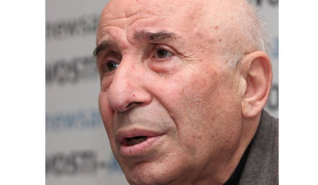 c2cb7a5b2d52eb0124f8c4c2f14ae3f3