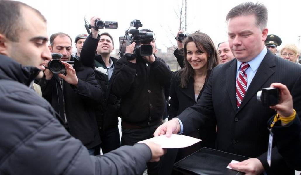 3bdb270ea7c40a1c99786313eff013f9