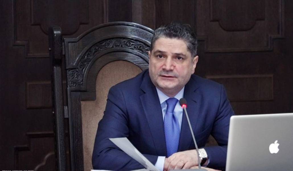 9ac20adb109396ff5e4bfa055c0a61f4