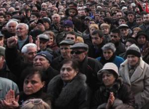 Митинг, посвященный женщинам