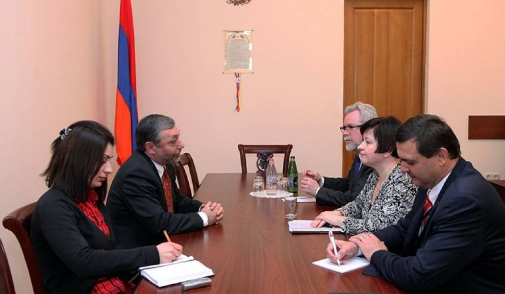 126ac3b0bef623b73052f1c69681cd6d