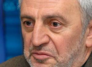 А. Манукян: "Подобная кутерьма.."