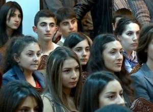 Гагик Царукян встретился с молодежью