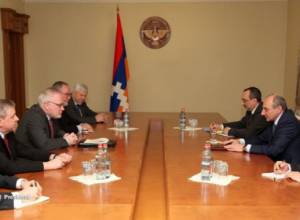 Сопредседатели в Степанакерте