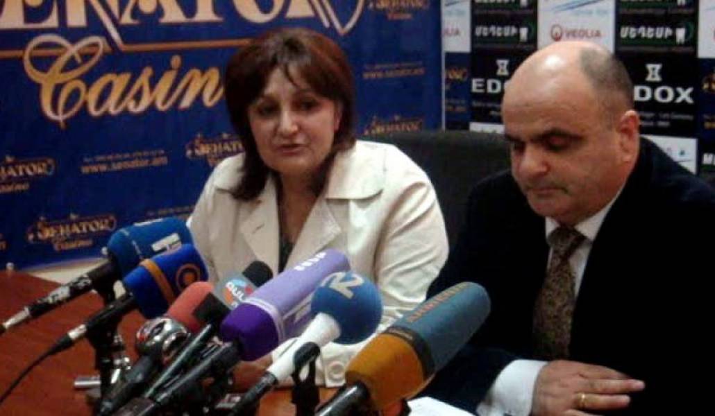 da7d945a4ace23d3a2d1ca8eec94205f