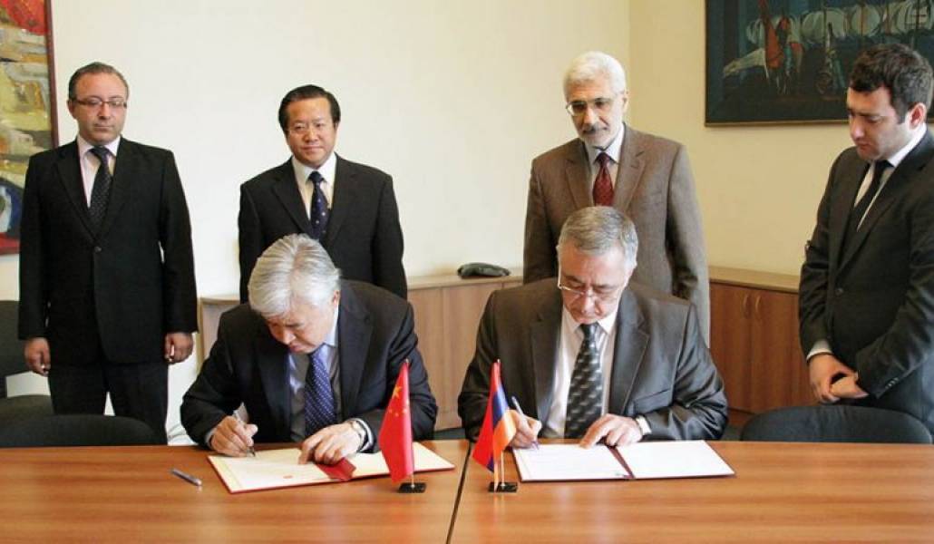 288eb4e9863c7358dfaa14380b7c5935