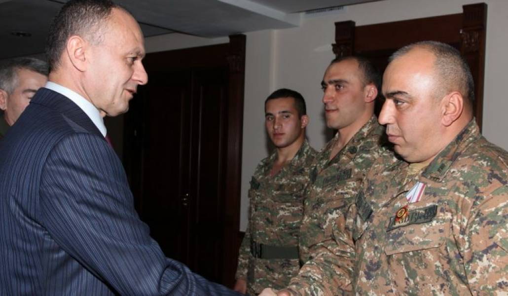 f5e8c59254a041a59e0e1363e8d1a37d