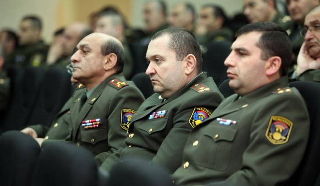 c9a9a9a1f94ed3859d8d66ef675d1d3c