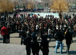 День начался с забастовки